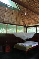 Paradise Amazon Lodge & Adventure