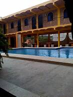 Bungalows y Hotel Lizmar
