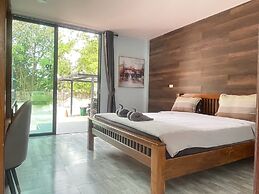 Pobruk Resort