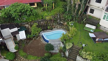 The Lakeview Suites