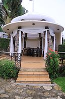 The Lakeview Suites