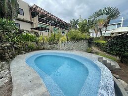 The Lakeview Suites