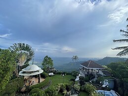 The Lakeview Suites