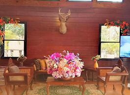 The Lakeview Suites