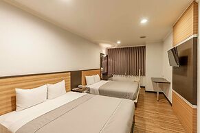 Hwa Nan Hotel