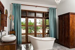 Tikitam Palms Boutique Hotel