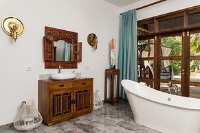 Tikitam Palms Boutique Hotel