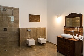 Tikitam Palms Boutique Hotel