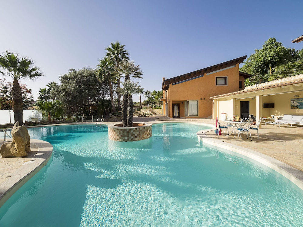 Villa Agorà