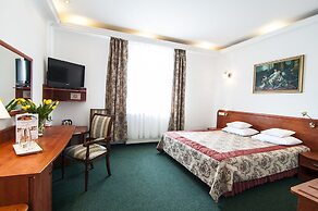 Hotel Artur
