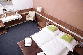 Primus Hotel & Apartments