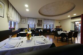 Albergo De March