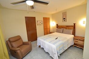 Cozy Locale Inn
