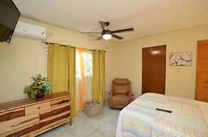 Cozy Locale Inn