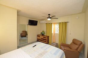 Cozy Locale Inn