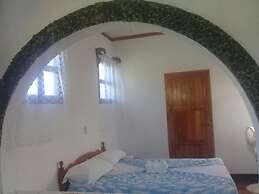 Inn Hospedaje BullShark