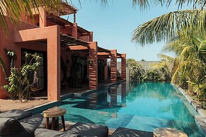 Swell Surf & Lifestyle Hotel
