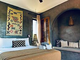 Swell Surf & Lifestyle Hotel