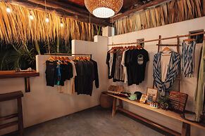 Swell Surf & Lifestyle Hotel