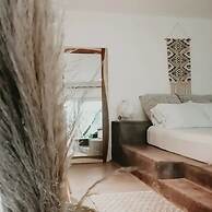 Swell Surf & Lifestyle Hotel