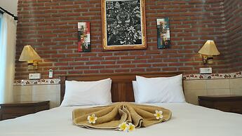 Eliska Sari Bungalows