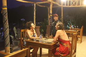 Eliska Sari Bungalows