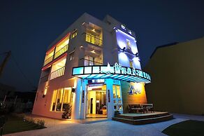 Hang Hai B & B