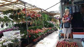 Homestay Singburi Thailand