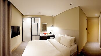 Hotel Millhaus Shinchon