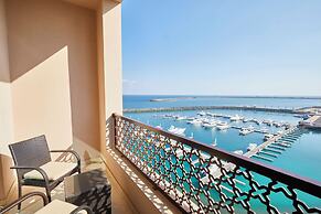 Al Bahar Hotel & Resort