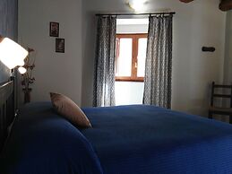 Cloris Guest House