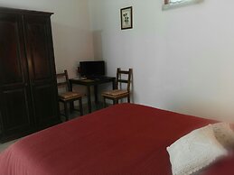 Cloris Guest House