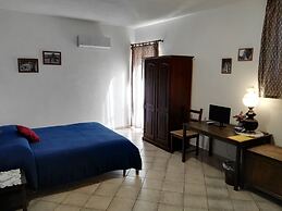 Cloris Guest House