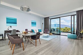 Monte Palm Beach