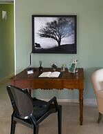 Olea Court Resort