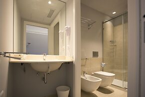 Olea Court Resort