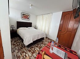 Hostal Apu Qhawarina
