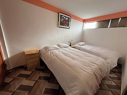 Hostal Apu Qhawarina