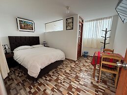 Hostal Apu Qhawarina