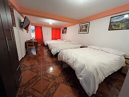 Hostal Apu Qhawarina