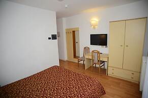 Hotel Canada