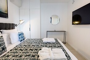Renoma Hotel