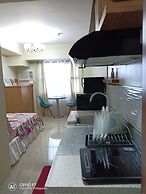 Coleen's Bedsit at Horizons 101