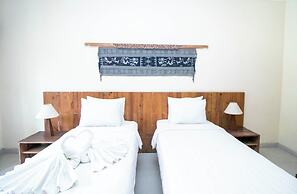Mina Pelasa Hotel and Resto