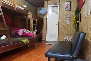Sun Valley Inn - Hostel