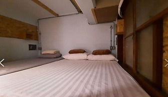 Yuan Qi Hostel