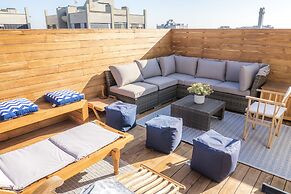 Immerse Yourself in an Idyllic Situation