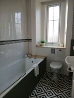 Greenland House B&B