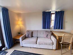 The Rose Cottage Inn