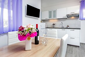 Apartment and Studio Tereza